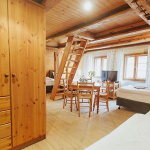 Dreibettzimmer